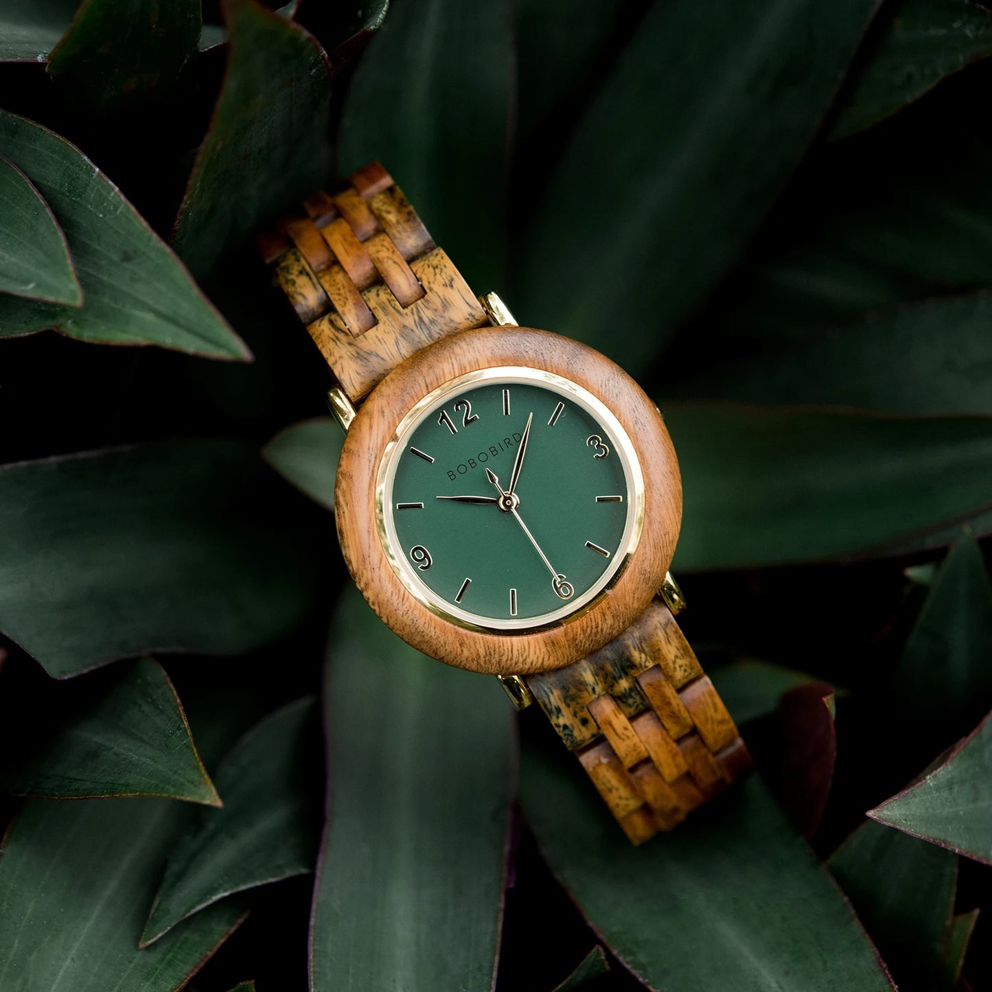 Wood Women’s Watch Simple Ladies Quartz Wristwatch Relógio Feminine