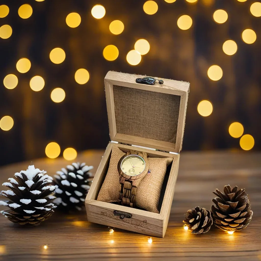 Women’s Gold Luxury Wooden Watch - Casual Fashion Wrist Watch For Women With Simulated Diamond Dial