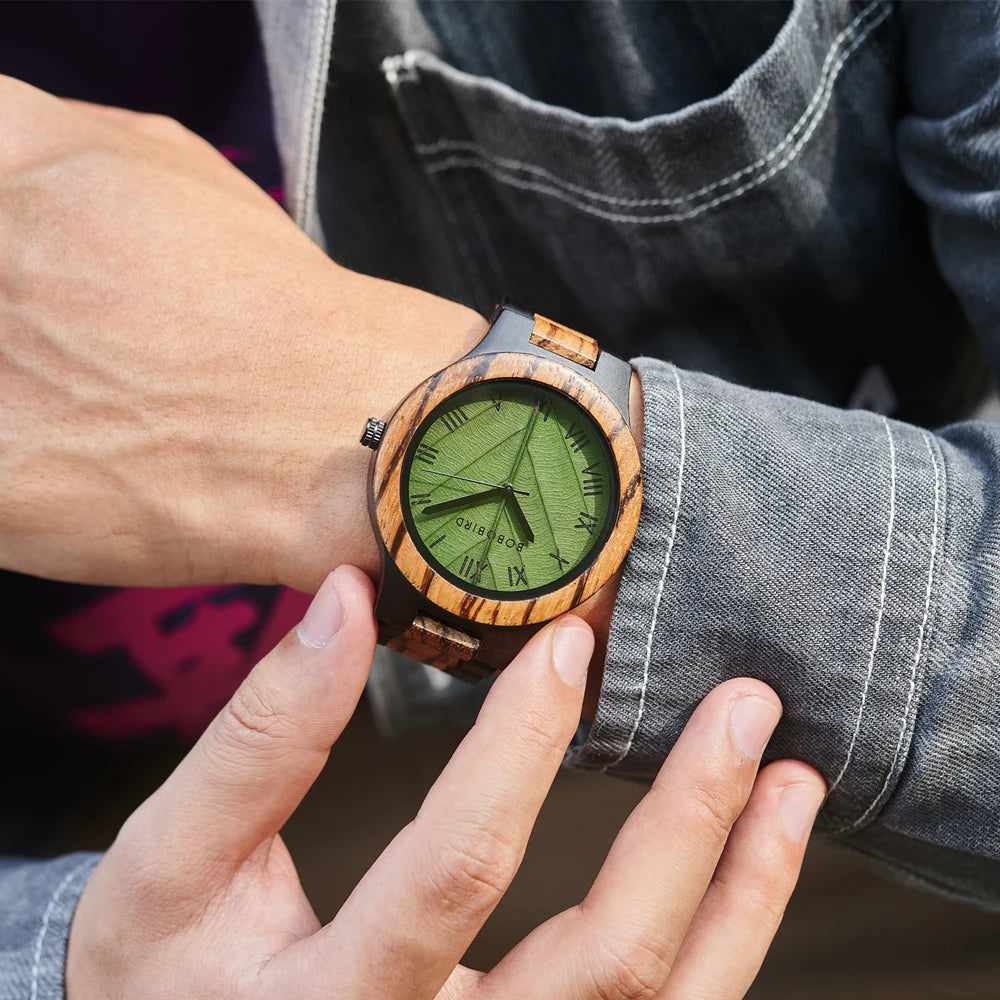Unisex Wooden Watch With Leaf Dial Design - Classic Analog Quartz Movement Casual Dress Wristwatch for Men & Women