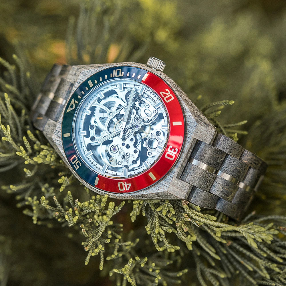 Men's Mechanical Wooden Automatic Watch - Hollow-Carved Mechanical Skeleton Wristwatch