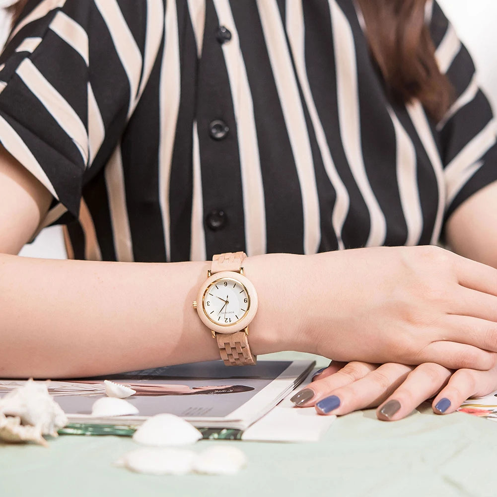 Wood Women’s Watch Simple Ladies Quartz Wristwatch Relógio Feminine