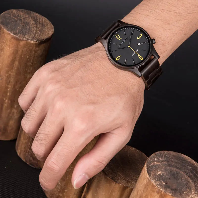 Men’s Wooden Wristwatch - Fashionable Classic Analog Face