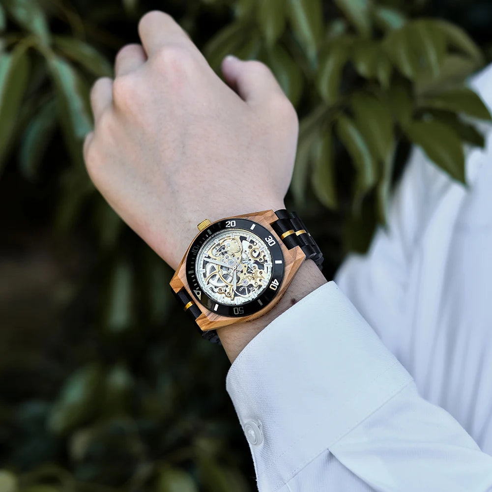 Men's Mechanical Wooden Automatic Watch - Hollow-Carved Mechanical Skeleton Wristwatch