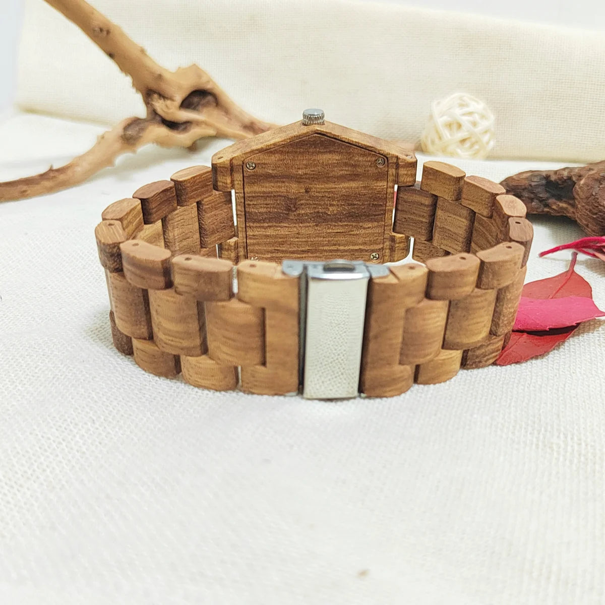 Women’s Natural Wooden Quartz Watch - Creative Hexagon Shaped Case With Luminous Hands