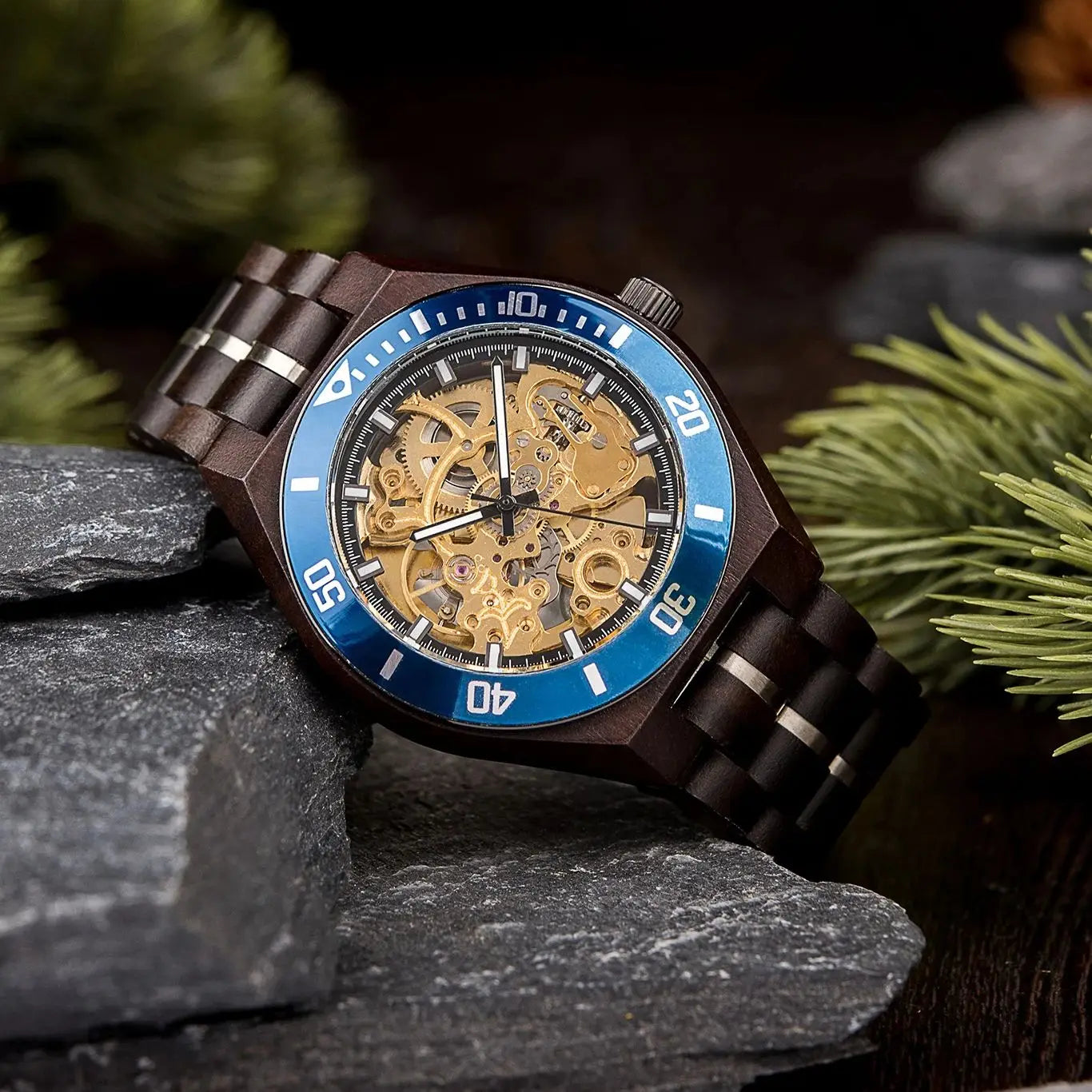 Men's Mechanical Wooden Automatic Watch - Hollow-Carved Mechanical Skeleton Wristwatch