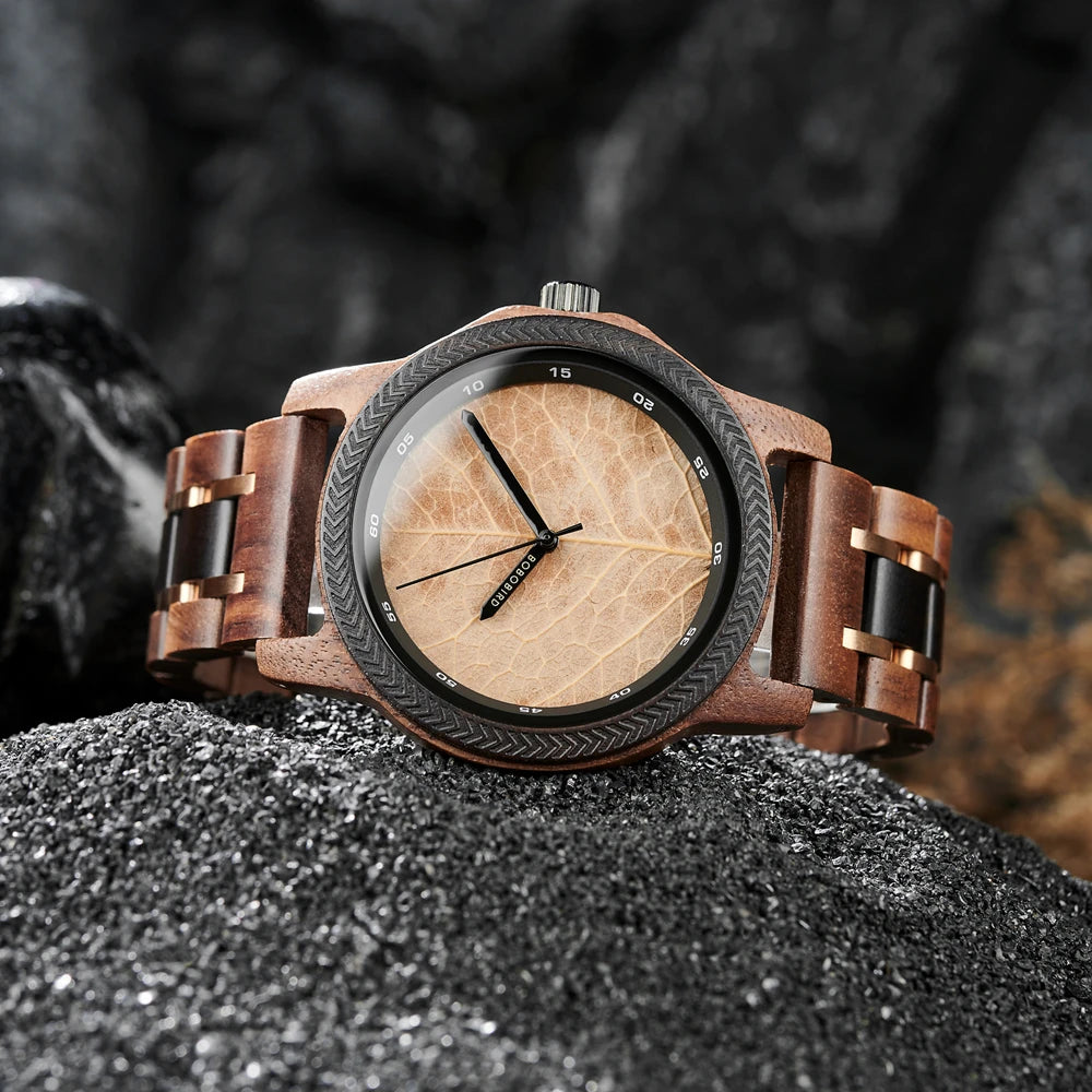 Men's Unique Leaf Dial Design Wooden Wristwatch - Quartz Movement - Analog Display