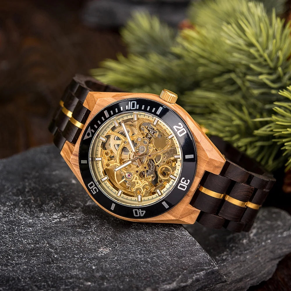 Men's Mechanical Wooden Automatic Watch - Hollow-Carved Mechanical Skeleton Wristwatch