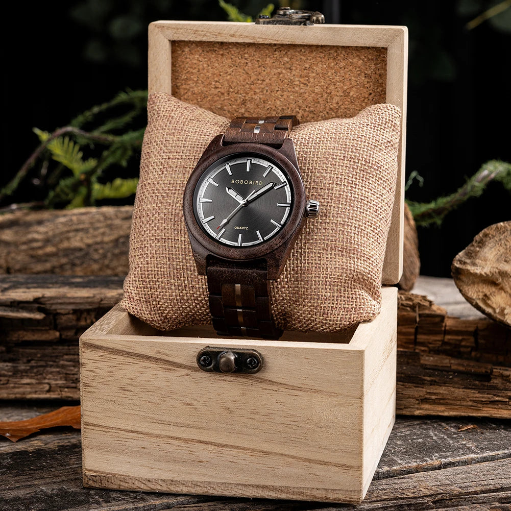 Classic Analog Men's Watch - Wooden Bracelet And Face With Luminous Hands