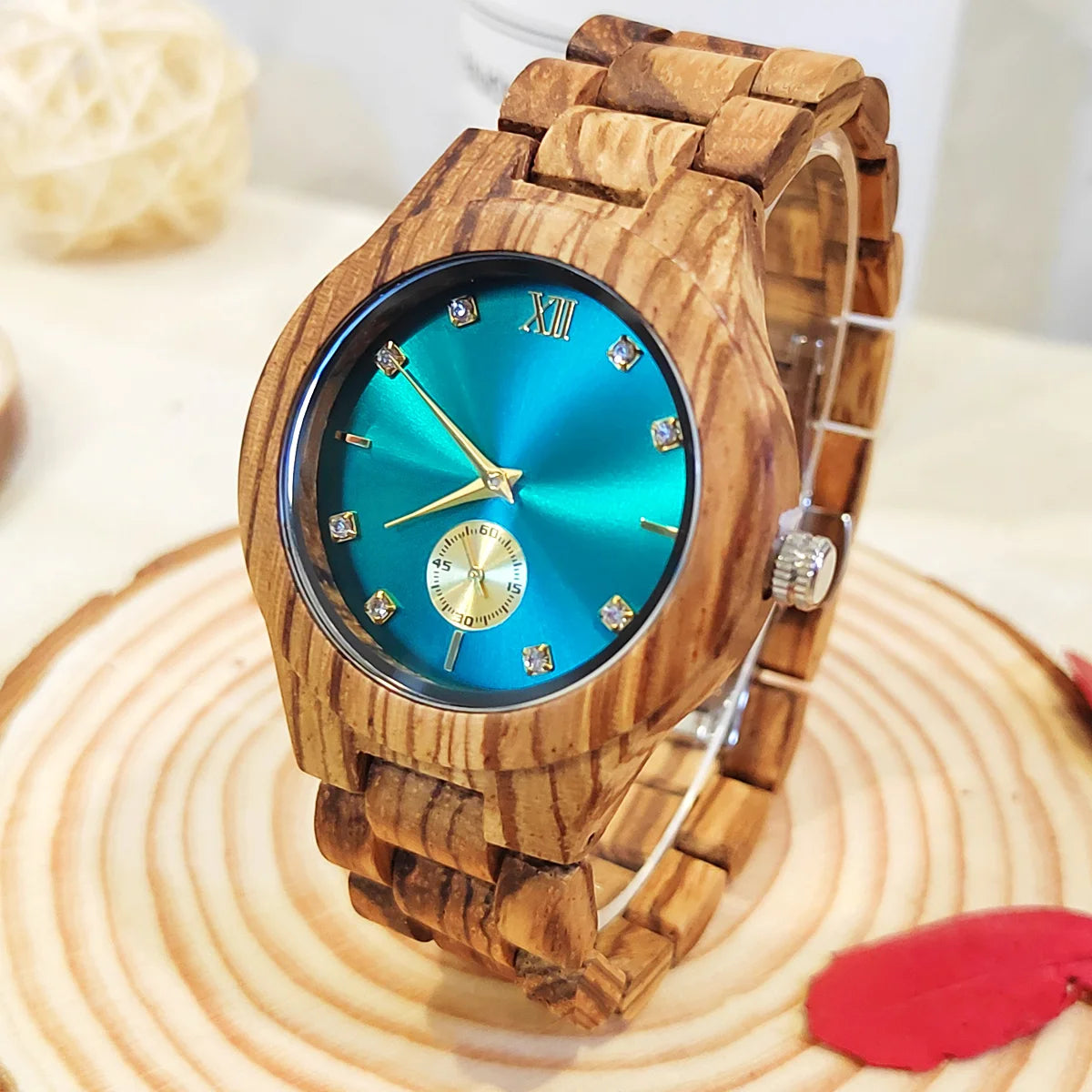 Women's Fashionable Wooden Wrist Watch With Simulated Diamond Dial - Quartz Movement & Analog Face