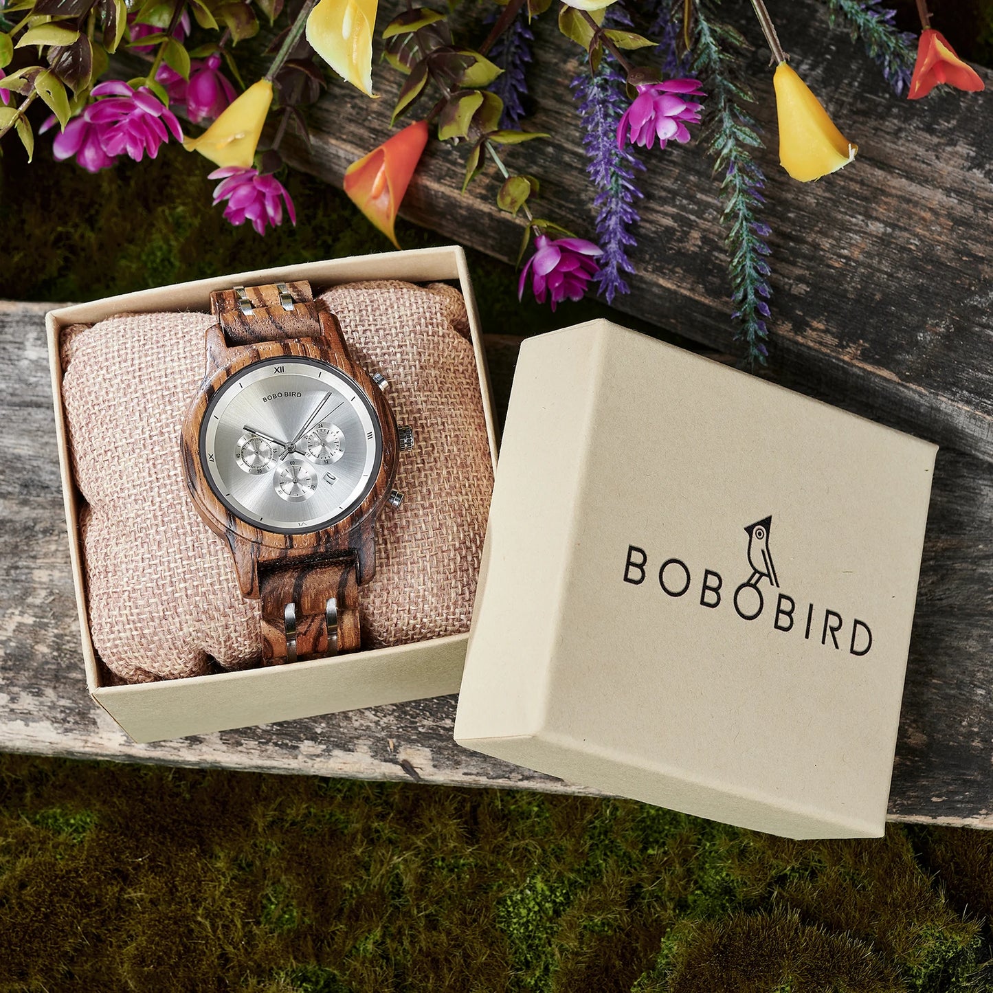 Wooden Women's Watch with 3 Sub Dials Chronograph