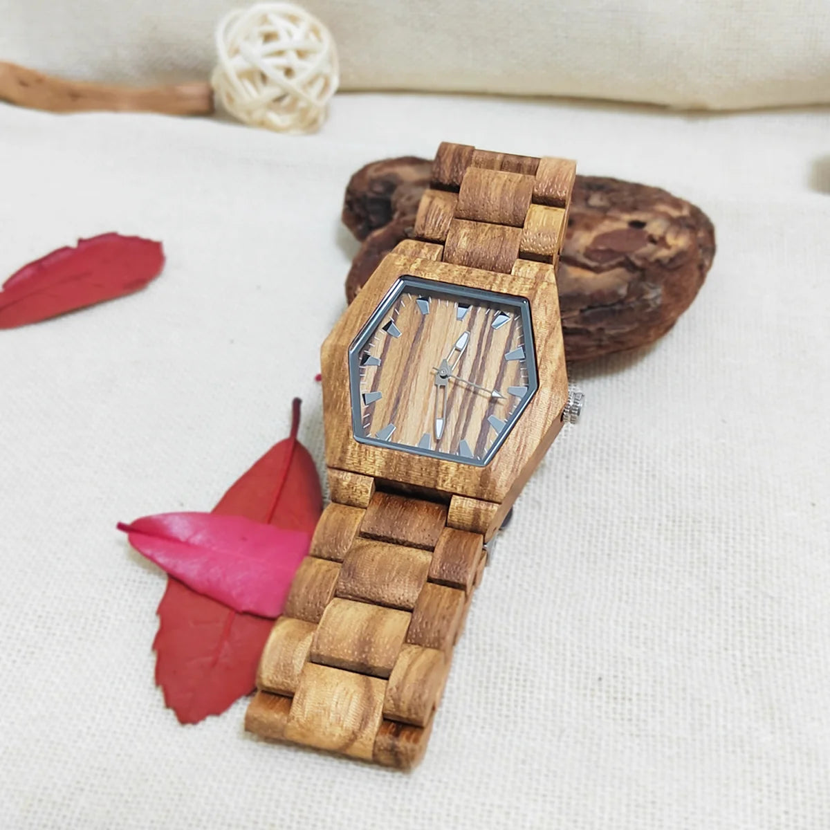 Women’s Natural Wooden Quartz Watch - Creative Hexagon Shaped Case With Luminous Hands