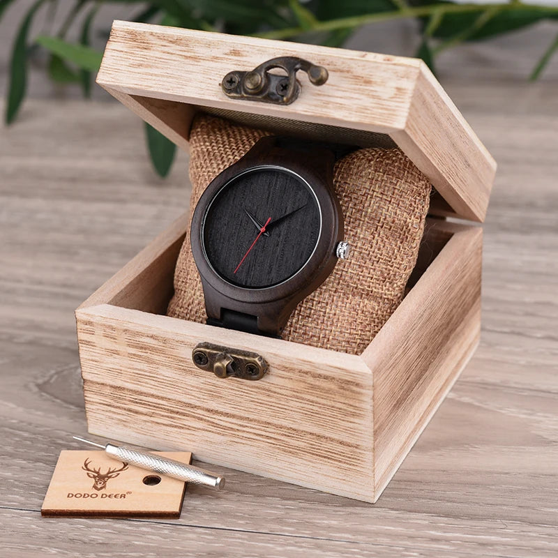 Unisex Analog Wrist Watch With Numberless Face - Simple Style And Leather Band