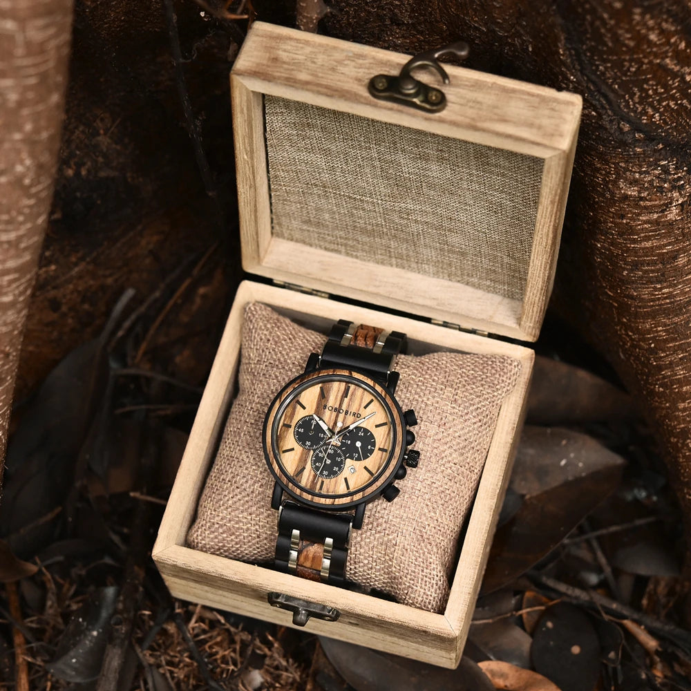 Men's Wooden Wristwatch With Auto Date Chronographic Face