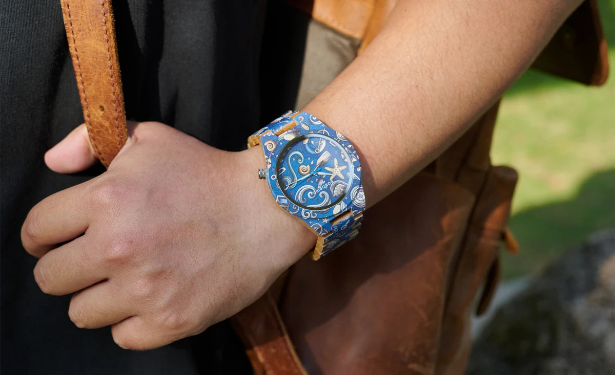 Men's Bamboo Wooden Watch with Pattern - Quartz Movement Pattern Printed Colorful Wristwatch